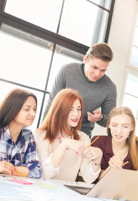 Ejemplos, características y estrategias de aprendizaje colaborativo o cooperativo Ejemplos, características y estrategias de aprendizaje colaborativo o cooperativo